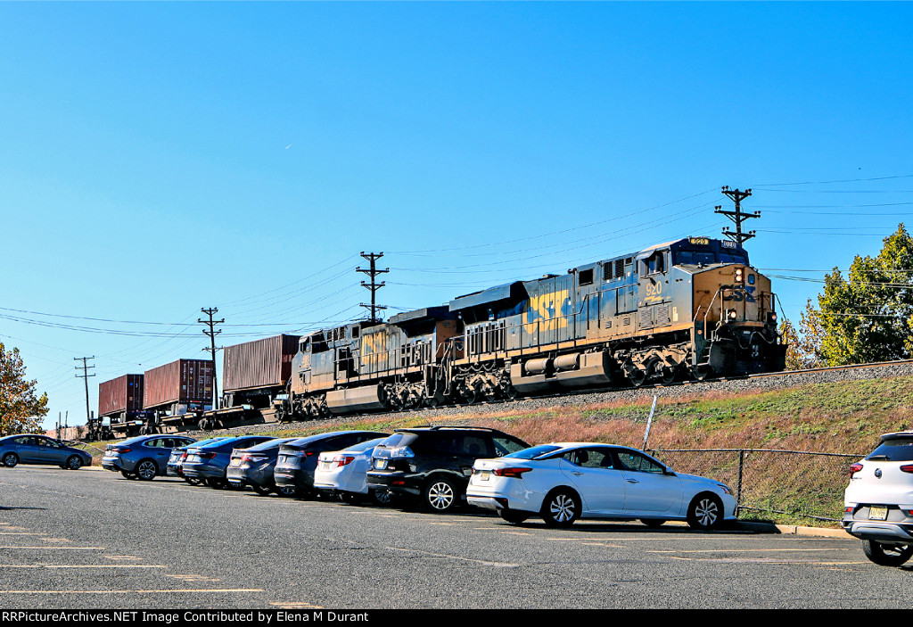 CSX 920 on I-032